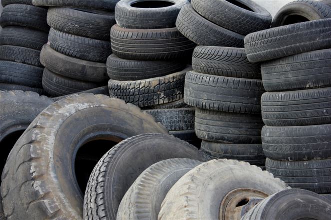 Ukrajina zakladá systém recyklovania pneumatík